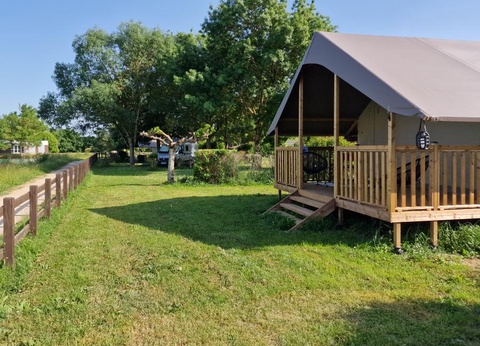 Camping Le Lomagnol, 3* - 39