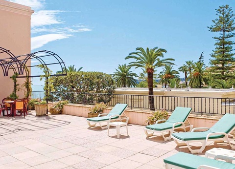 Séjour avec vue sur les eaux paradisiaques de Menton - 3* - 3