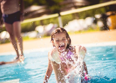 Camping Le Val de Cesse, 4* - 7