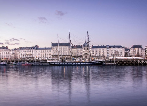 Week-end romantique au coeur de Nantes avec dîner et champagne - 4* - 7