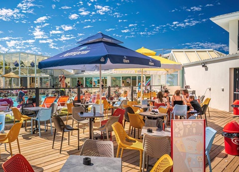 Camping Les Pirons, 5* - 39