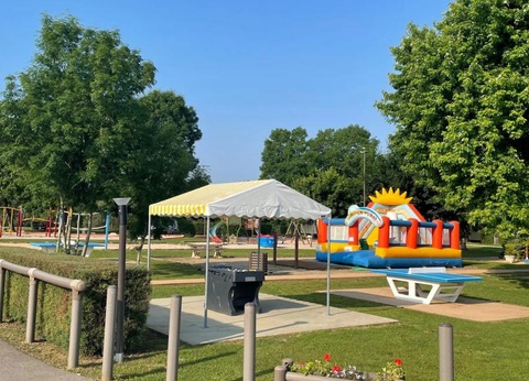 Camping Les Bords de Loue, 3* - 27