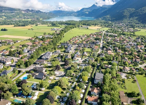 Camping Romanée - la Ferme de la Serraz, 5* - 40