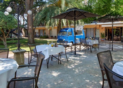 Détente et gastronomie en bord de mer à Marseille - 4* - 10