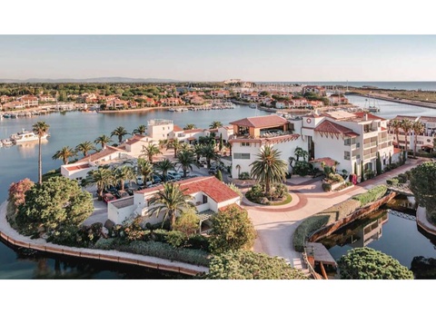 Expérience gourmande 5 étoiles en suite sur une île privée près de Perpignan - 5* - 22