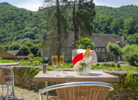 Camping Sea Green Château du Gibanel, 4* - 25