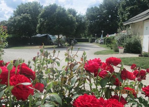 Camping Les Rioms - 13