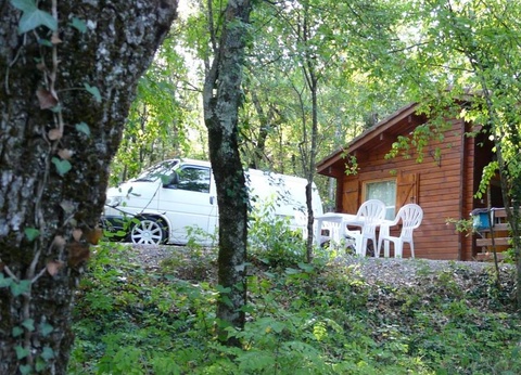 Camping Château de Lacomté, 4* - 43