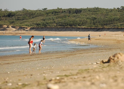 Camping Les Embruns d'Oléron, 4* - 40
