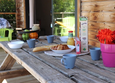 Camping Les Hautes Prairies 4* - 64