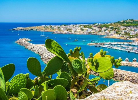 Autotour Sur la route : Merveilles des Pouilles et plages en 3* - Arrivée Bari - 11J/10N - 8