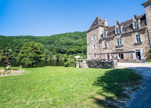 Camping Sea Green Château du Gibanel, 4* - 44