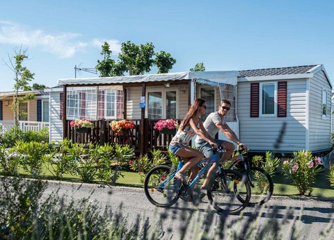 Camping Siblu Les Sables du midi 4* - 6