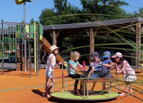 Camping Romanée - Kervilor, 4* - 8