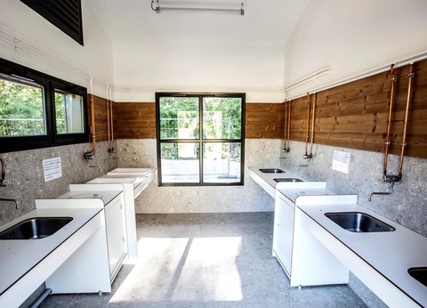 Camping du Lac d'Aydat, 3* - 23