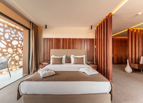 Hôtel Longue Vie 4* - 6