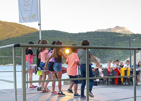 Camping L'Ecrin du Lac, 3* - 23