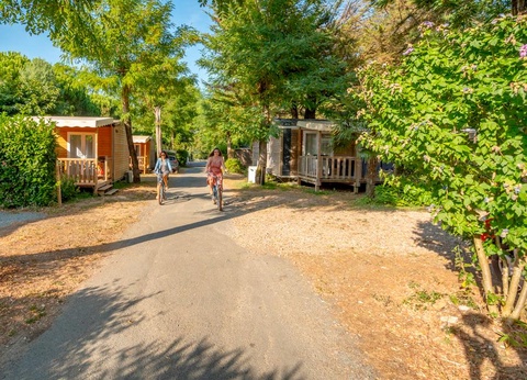 Camping Ushuaïa Villages Les Fougères, 4* - 31