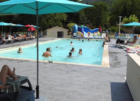 Camping La Berge Fleurie, 4* - 10