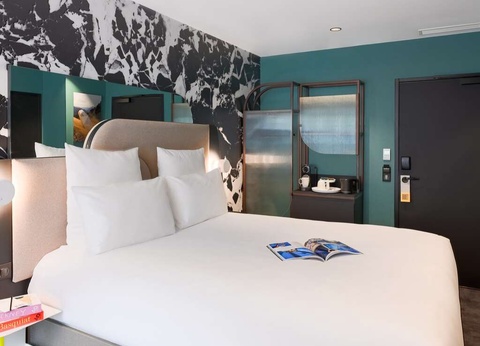 Séjour parisien dans un hôtel design avec croisière sur la Seine - 4* - 3