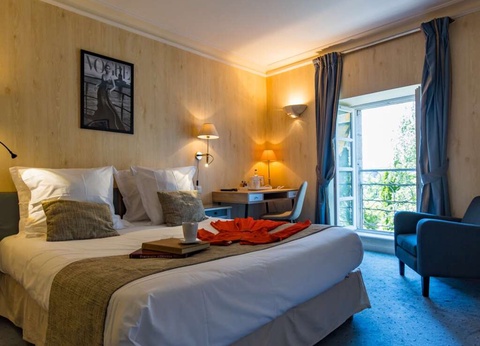 Escapade à deux avec champagne au coeur de Dinan - 3* - 15