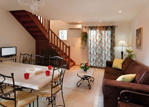 Résidence Lagrange L'Oustau de Sorgue 4* - 17