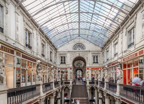 Camping La Roseraie, 4* - 83