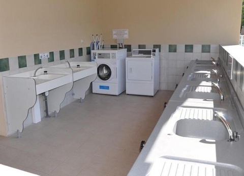 Camping Brantôme Peyrelevade, 4* - 90