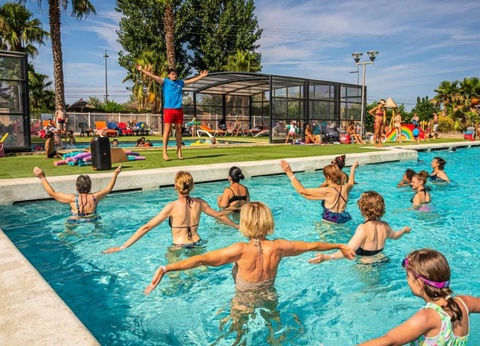 Camping Le Clos Virgile, 4* - 37