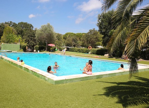 Camping 3 Estrellas Costa Brava - 9