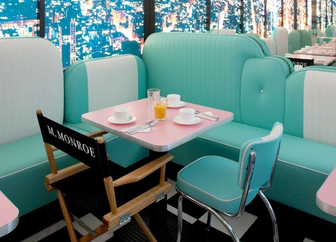 Week-end détente à Paris à deux pas de la Tour Eiffel - 4* - 21