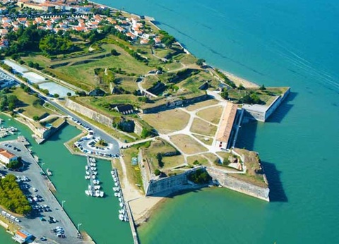 Flower Camping L'Abri-Côtier, 3* - 327