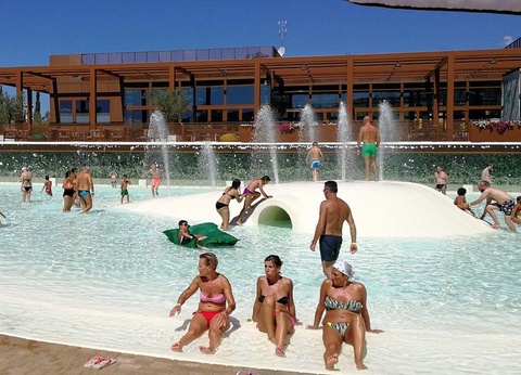 hu Firenze Camping in Town - 11