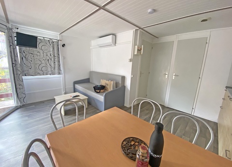 Camping Les Cigales 5* - 8