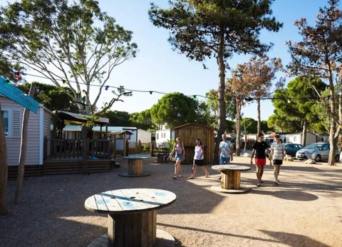 Camping Le Trivoly, 4* - 28