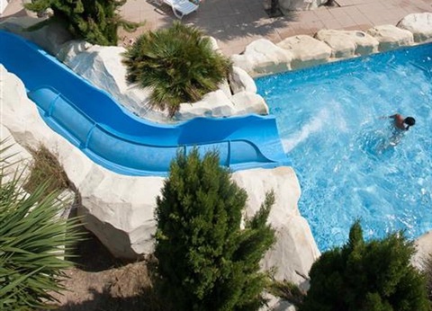 Camping L'Abri des Pins, 4* - 183