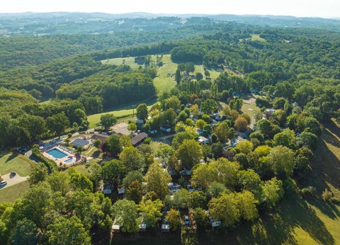 Camping Le Mas de Sireuil, 3* - 17