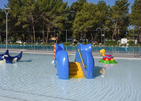 Camping Valkanela, 4* - 7