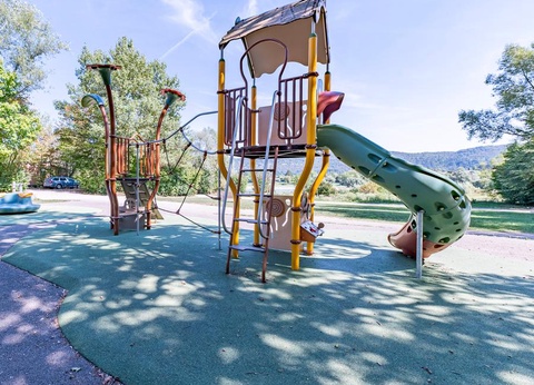 Camping Paradis Les Gorges du Haut Bugey, 4* - 10