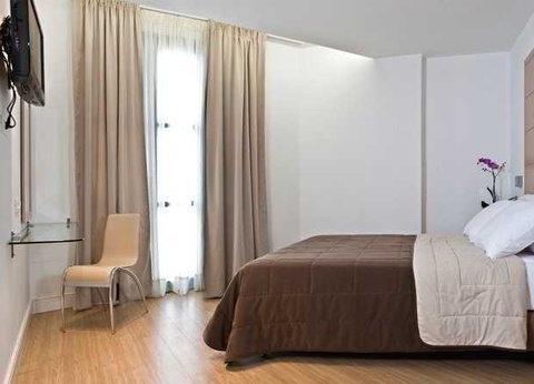 Chic Hotel - 6