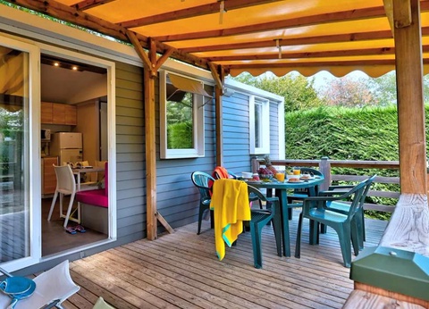 Flower Camping la Châtaigneraie, 4* - 46