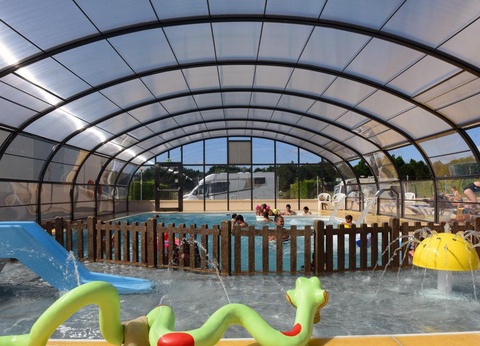 Camping Les Peupliers, 4* - 37