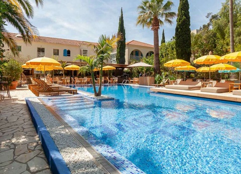 Profitez des belles couleurs du Lavandou et d'un cocktail maison ! - 4* - 19