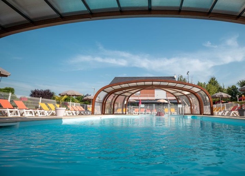 Camping Les Calquières, 4* - 70