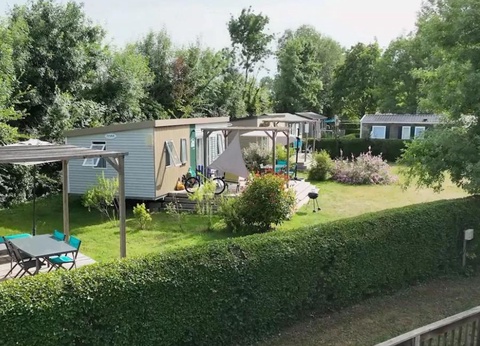Flower Camping du Port Caroline, 3* - 4