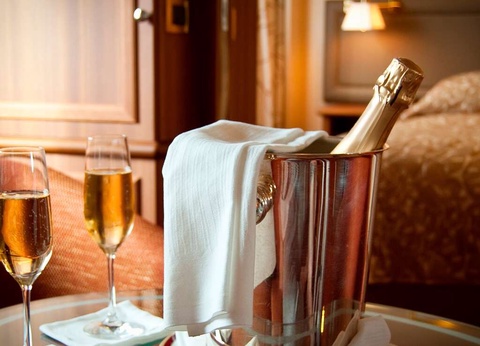 Saint Valentin pétillante en plein coeur de Biarritz - 4* - 23