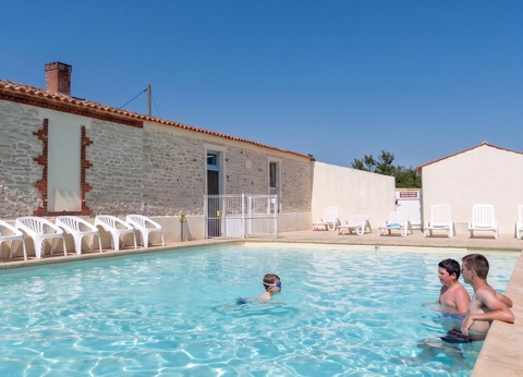 Camping Le Pavillon Bleu, 3* - 5