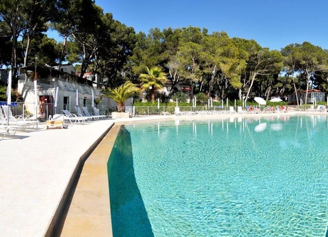 Camping Résidentiel La Pinède, 4* - 3