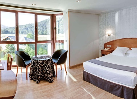 Détente en couple dans la nature de Cantabrie - 4* - 18