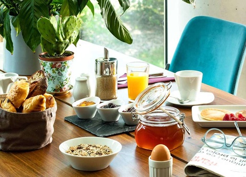 Escapade amoureuse avec spa, champagne et gourmandises à Rennes - 4* - 12